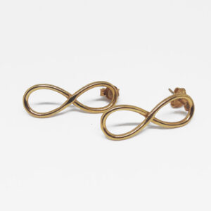 Shap it infinity earrings