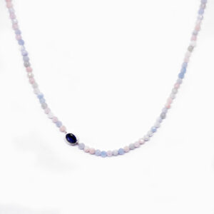 Beryl necklace with iolite detail